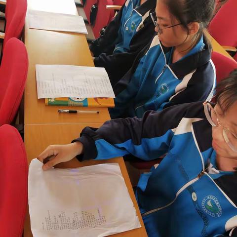 普通话诵七十华诞，规范字书爱国情怀———杜庄中学推普周宣传报道