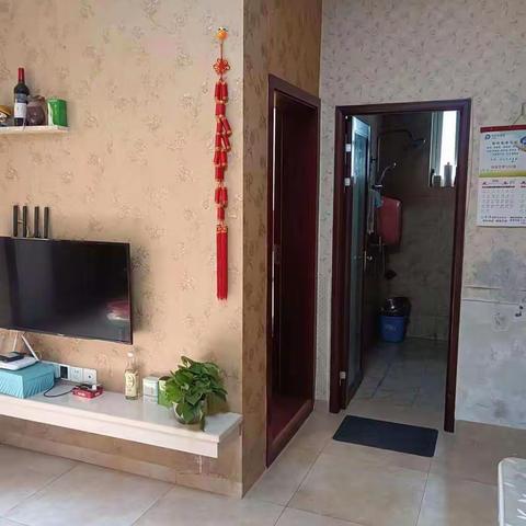 急售 ⭐⭐玉屏翠苑3楼1一1一1卫6O平方精装修全家具家电苏洵中学旁的学区房售价32.8万不包证V66123