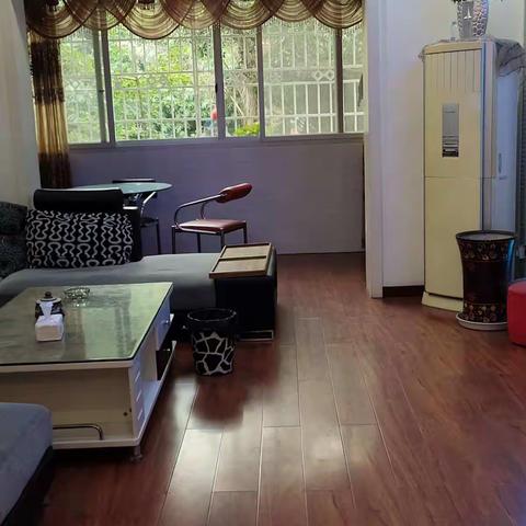 ⭐急售西书西范2楼3/2/2精装修全家具家电空调4台。110平方，中庭59.8万不包证，66123.61109，