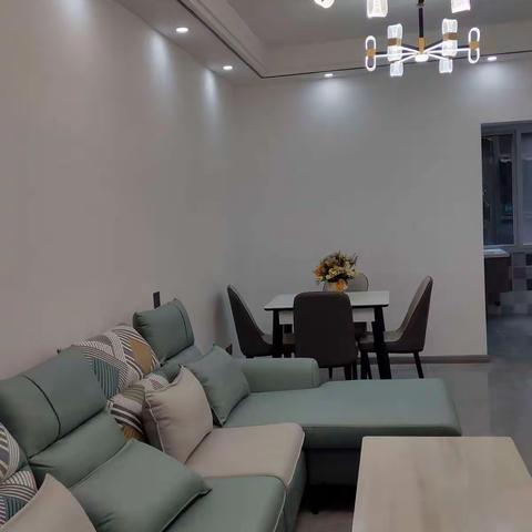 星⭐2校对面第一平安小区2楼产权70平米2/2/1全新精装全新家俱29.8万不包证一口价（老证电66123.61109.61733