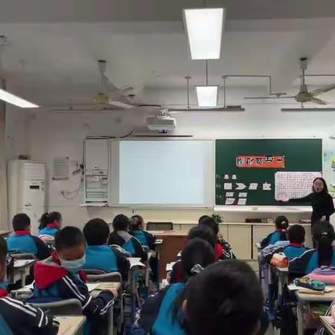 线上巧引领      共研促提升——胡静名师乡村工作室钉钉直播送教活动