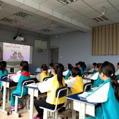 【研韵飘香，拾阶而上】明村小学举行英语学科教研活动