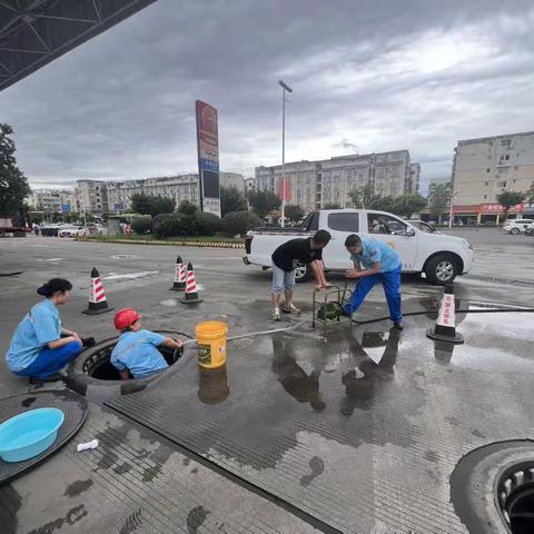 船山片区：抢险救灾，风雨同舟，我们一起加油