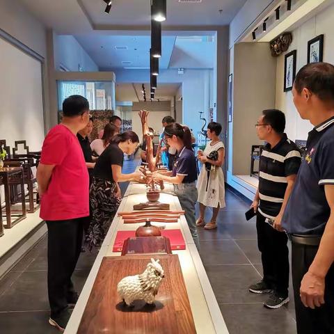 南城县委宣传部组团赴上饶市鄱阳县学习考察文化产业发展工作