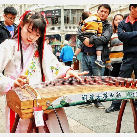 寻梦街头——《梧州骑楼城》