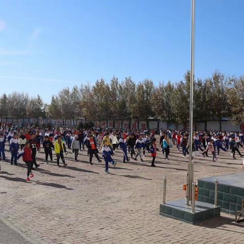 拓展宣传范围助推央行履职——中国人民银行克山县支行金融知识进校园主题活动