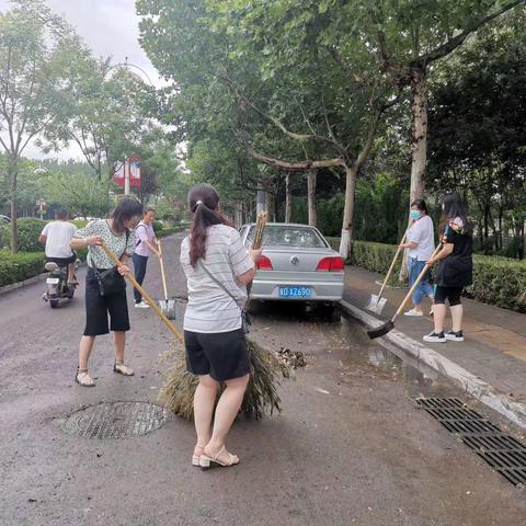 鸡泽县综合职教中心雨后清洁县城街道