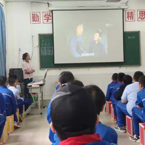 科区实验小学东校区“乐谱感党恩，画笔绘党情”庆党主题音乐课——音乐教师 石桐