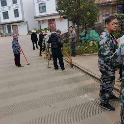 爱护环境卫生 创建清洁家园——刺桐关社区开展环境卫生集中整治活动