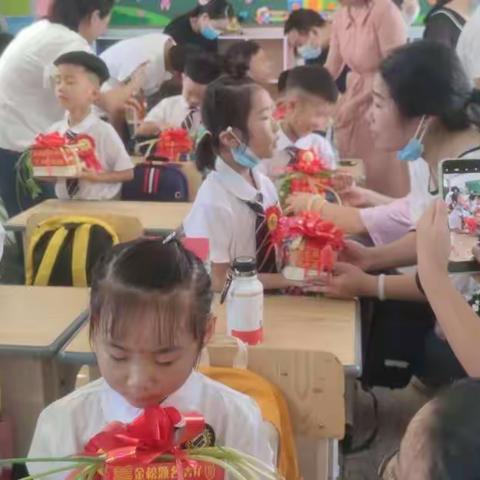 一步一脚印         踏实向前冲