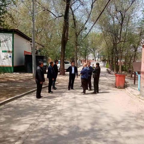 农业农村局驻 东胡堡工作队配合村两委“全域整治”取得阶段性成果