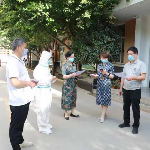 常态防疫筑防线  模拟演练落于行--西安行知中学