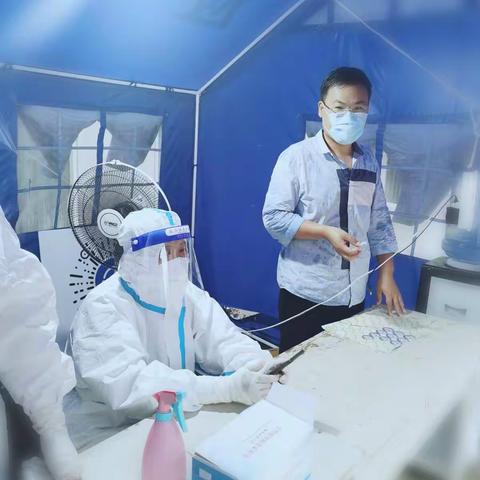 风雨中见行动，战疫里显担当———记兰陵县第一中学党员志愿者赵吉伟