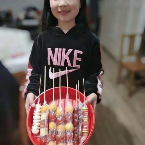 乾元小学三(2)班主题活动:冰糖葫芦制作比赛