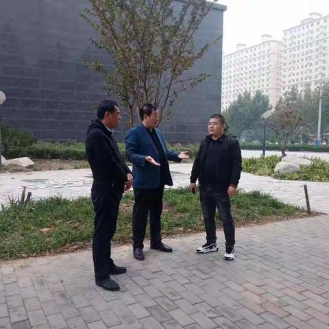 大荔县城市环境卫生管理中心开展“提升作业质量    喜迎二十大”环境卫生整治行动