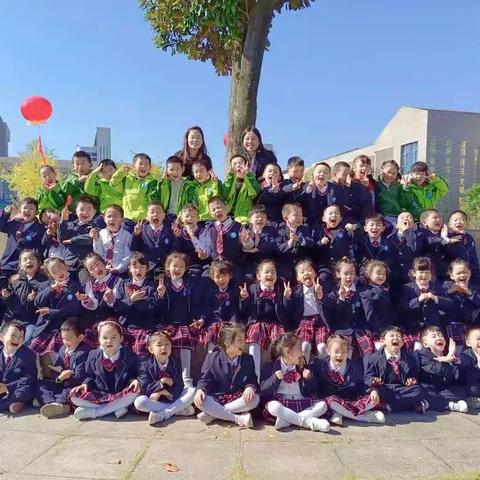 富川小学一年级（12）班柯智焜