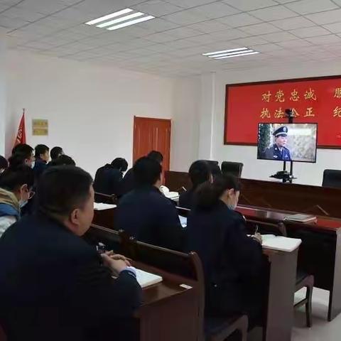 沙州分所组织观看“最美基层民警”公安英模事迹宣传片