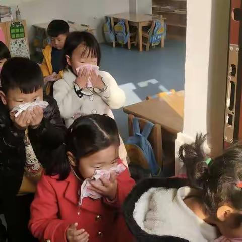 新店镇中心幼儿园大三班119消防安全演练活动