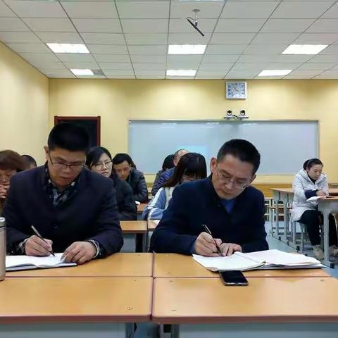 比学赶超有榜样，凝心聚力战初三