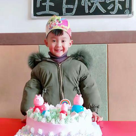 中二班喜报——嘉欣宝贝生日快乐