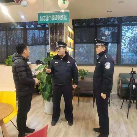 【临潼分局百万警进千万家】净化辖区文化市场——骊山派出所积极开展“扫黄打非”专项活动