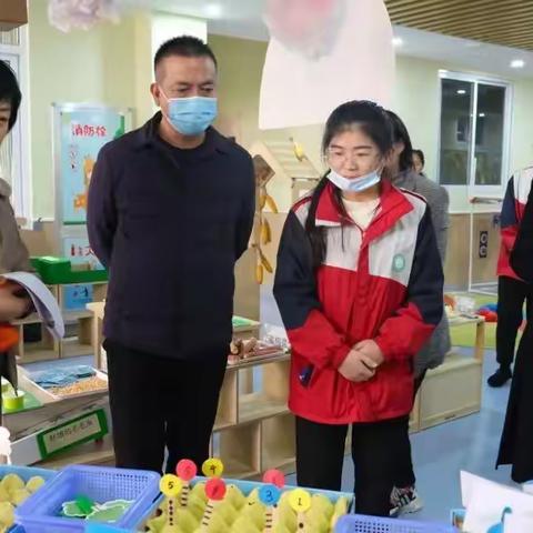 瑶海区开展第七届幼儿教师自制玩教具评比