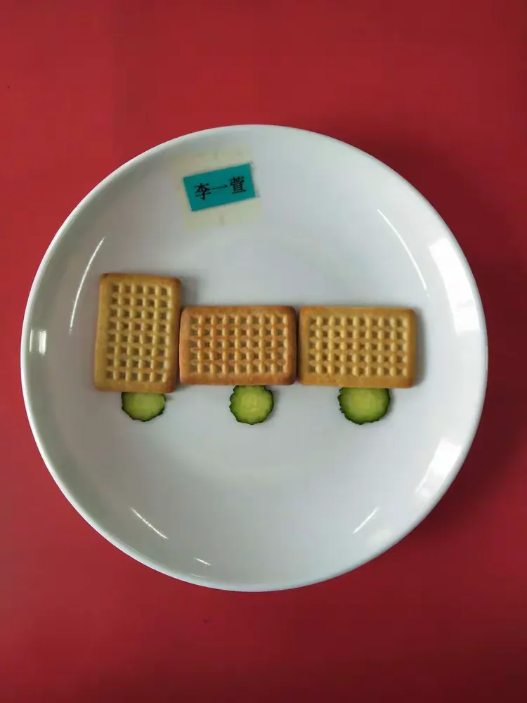 萝卜班水果拼盘之汽车