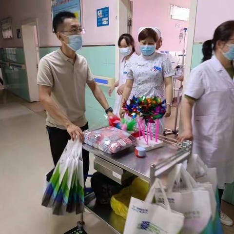 暖心 ▏铜川矿务局中心医院儿科病区的“六一节”
