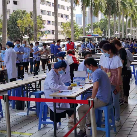 龙岗中心医院社康中心：新冠接种不停歇，服务居民不打烊