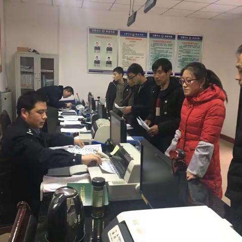 太白大队多措并举积极应对元旦假后新车注册登记高峰