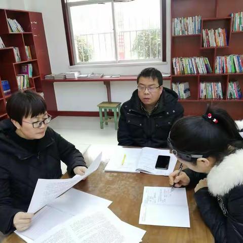 积极研讨，只为花开———记城关中学语文组教研活动（2）