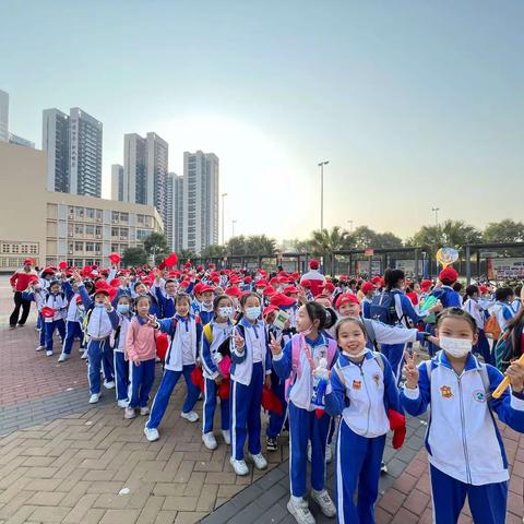 体悟军事力量，共享趣味运动