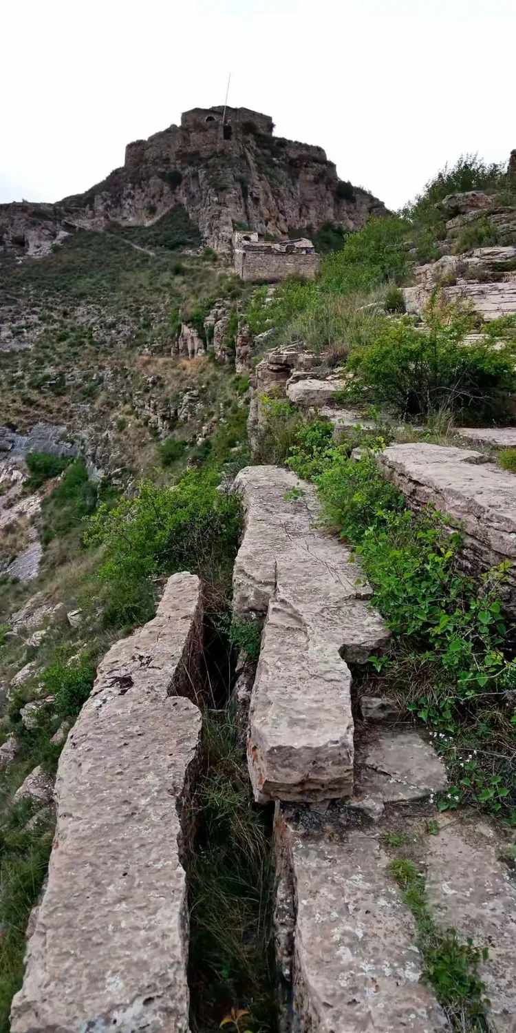 离石神仙山