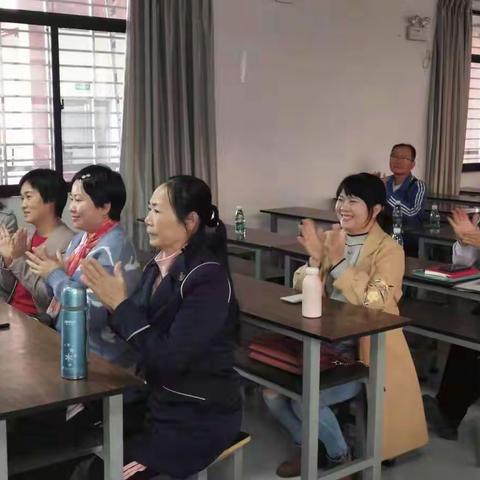 陵水中学党总支第三支部组织生活会暨民主评议党员会