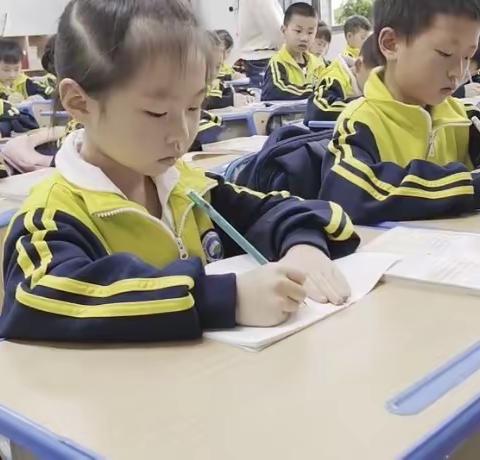 2206班课后服务书法课程汇报