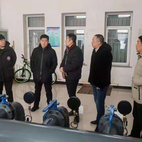 心系职工暖人心     中心领导春节慰问闸坝一线职工