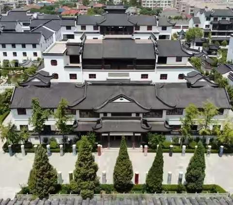 阳光未来国际学校火热报名中