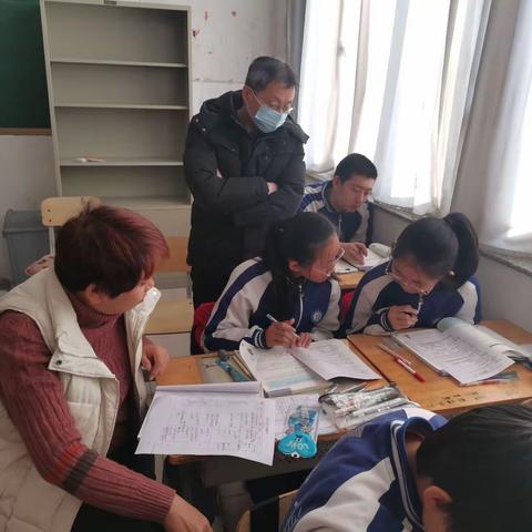 教学视导明方向，引领互助促提升