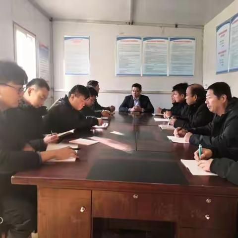 区综合行政执法局召开下半年驻村帮扶工作汇报