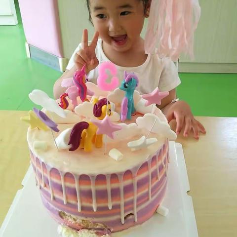 朱昱颖小朋友满3岁啦