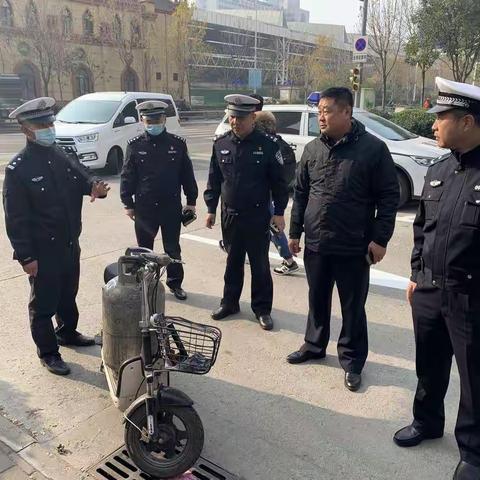 【官扎营】【办实事•开新局】天桥区交警大队到新区督导电动车挂牌工作