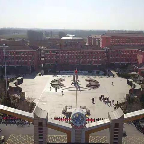 给我一个学生，还您一个人才！——热烈祝贺梁山现代高级中学美术统考再铸辉煌