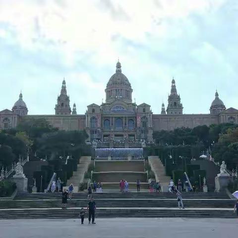 跟着袁和华走近西班牙