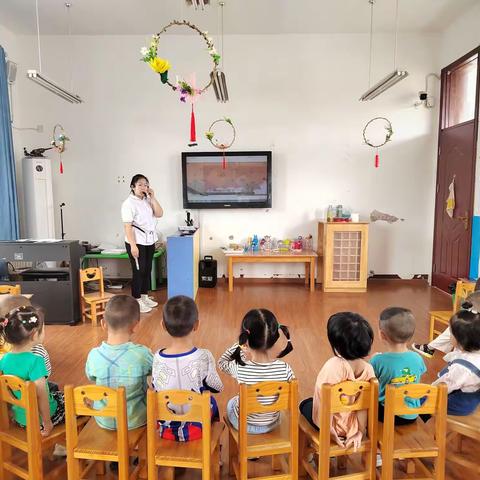 金峰小学附属幼儿园——豆豆班《喜迎中秋》