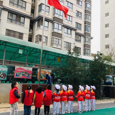 【爱的陪伴、精彩不断】实验阳光幼稚园小四班一周影集