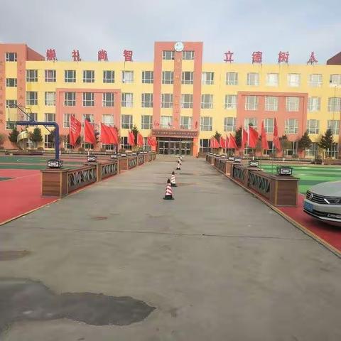 新农小学春季“防风、防火、防砸伤”安全教育