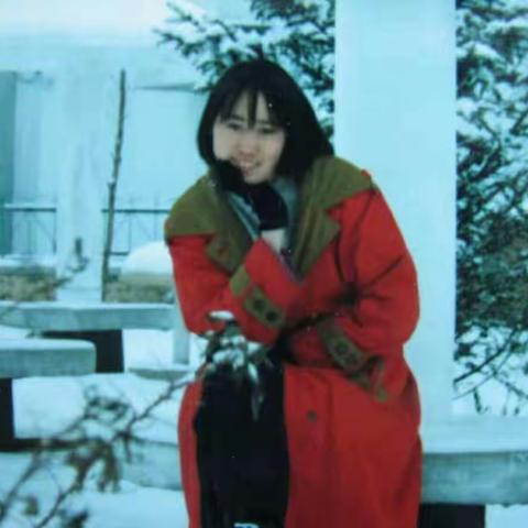 灿烂笑容，青春风彩。