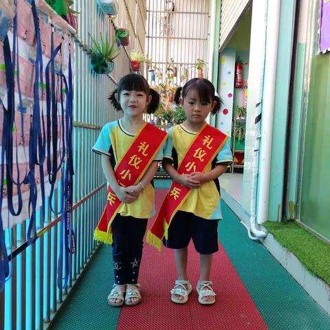 中一班小朋友快乐日常生活