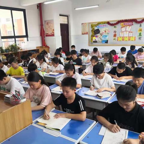 赊店镇第二小学校暑期托管第二周五（2）班纪实