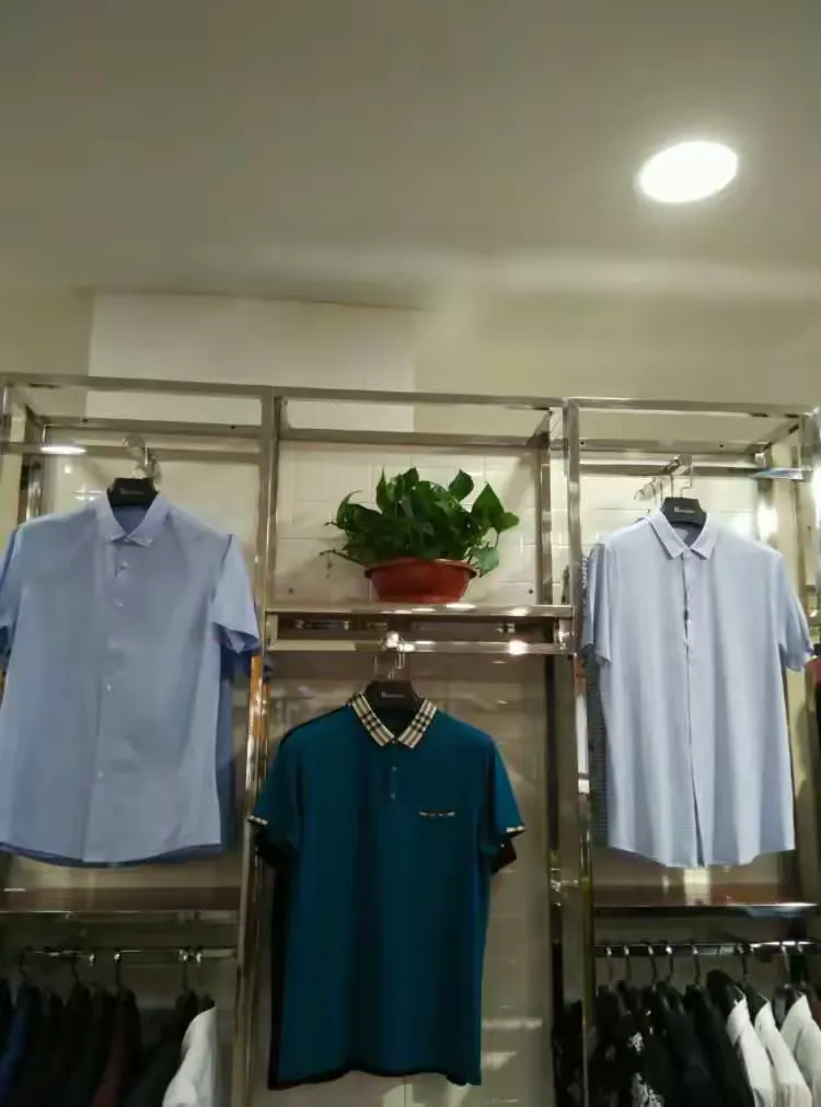 宝顿男装520我们一起约会吧,美丽热线15166379583!